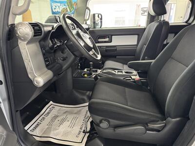 2007 Toyota FJ Cruiser TRD LOW MILEAGE 93K RUST FREE  GREAT SHAPE 4WD RR DEFF LOCK - Photo 19 - Portland, OR 97267