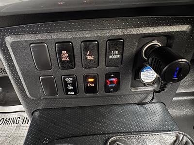 2007 Toyota FJ Cruiser TRD LOW MILEAGE 93K RUST FREE  GREAT SHAPE 4WD RR DEFF LOCK - Photo 10 - Portland, OR 97267