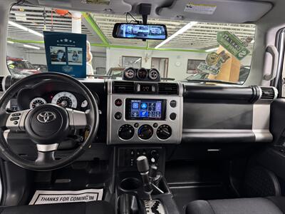 2007 Toyota FJ Cruiser TRD LOW MILEAGE 93K RUST FREE  GREAT SHAPE 4WD RR DEFF LOCK - Photo 16 - Portland, OR 97267