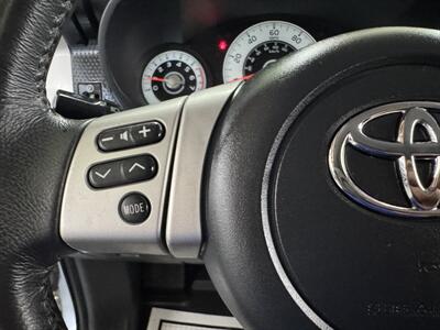 2007 Toyota FJ Cruiser TRD LOW MILEAGE 93K RUST FREE  GREAT SHAPE 4WD RR DEFF LOCK - Photo 17 - Portland, OR 97267