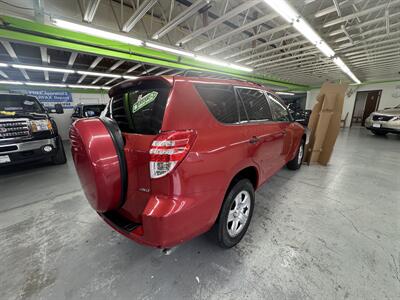 2010 Toyota RAV4 SPORT BACK UP CAMERA  ONE OWNER AWD 3ROW SEATS - Photo 3 - Portland, OR 97267