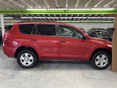 2010 Toyota RAV4 SPORT BACK UP CAMERA  ONE OWNER AWD 3ROW SEATS - Photo 4 - Portland, OR 97267