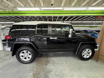 2007 Toyota FJ Cruiser TRD OFF-ROAD 6 SPEED MANUAL  Factory Rear Differential Lock. - Photo 34 - Portland, OR 97267