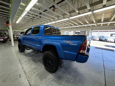 2007 Toyota Tacoma 4dr Double Cab V6  2 OWNERS 31 SERVICE RECORDS - Photo 3 - Portland, OR 97267