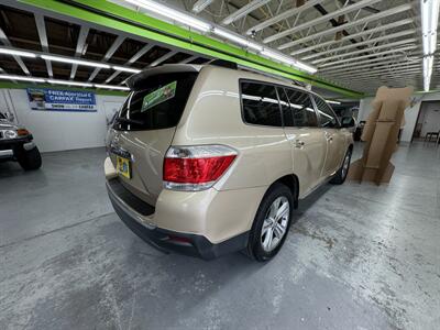 2012 Toyota Highlander LIMITED AWD  2 OWNERS 32 SERVICE RECORDS - Photo 7 - Portland, OR 97267