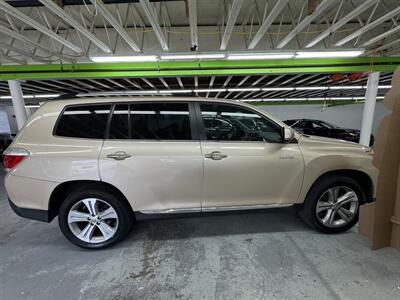 2012 Toyota Highlander LIMITED AWD  2 OWNERS 32 SERVICE RECORDS - Photo 6 - Portland, OR 97267