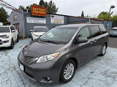 2017 Toyota Sienna XLE Premium 8-Passenger ONLY 80K MILES CLEAN TITLE  EASY FINANCING EXCELLENT CONDITION GREAT COLOR Minivan