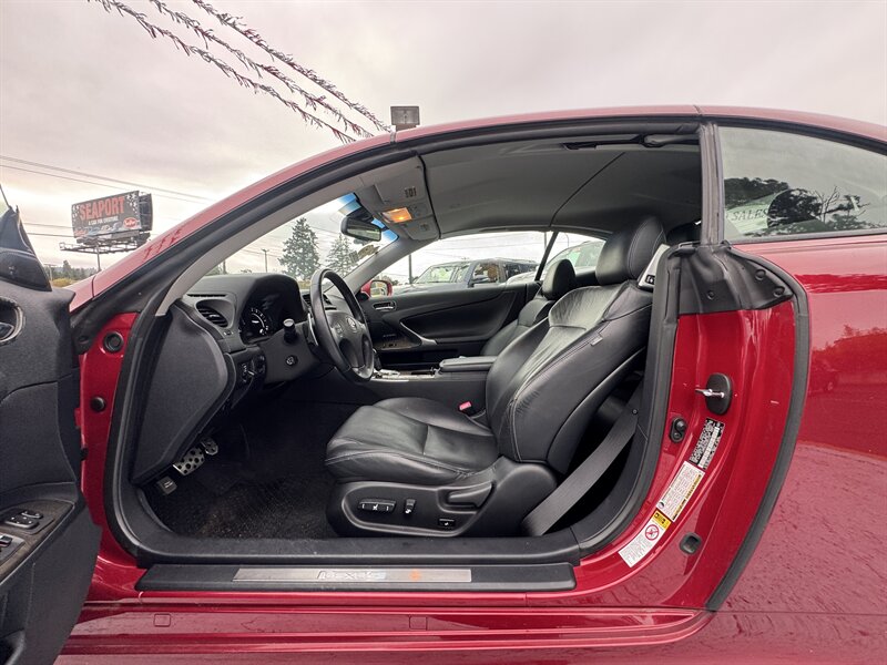 2010 Lexus IS 350C  ONE OWNER LOW MILES 51K CLEAN TITLE - Photo 10 - Portland, OR 97267