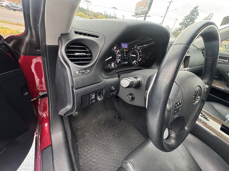 2010 Lexus IS 350C  ONE OWNER LOW MILES 51K CLEAN TITLE - Photo 9 - Portland, OR 97267