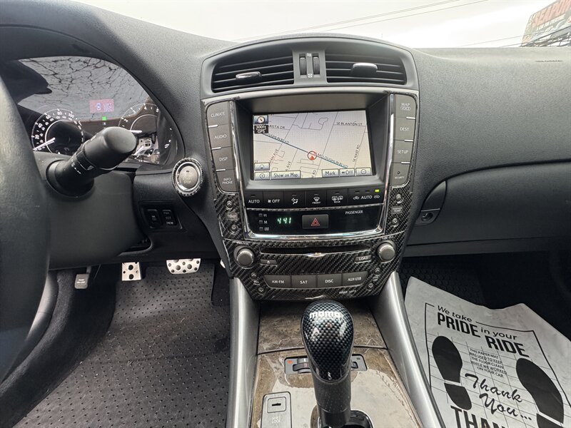 2010 Lexus IS 350C  ONE OWNER LOW MILES 51K CLEAN TITLE - Photo 13 - Portland, OR 97267