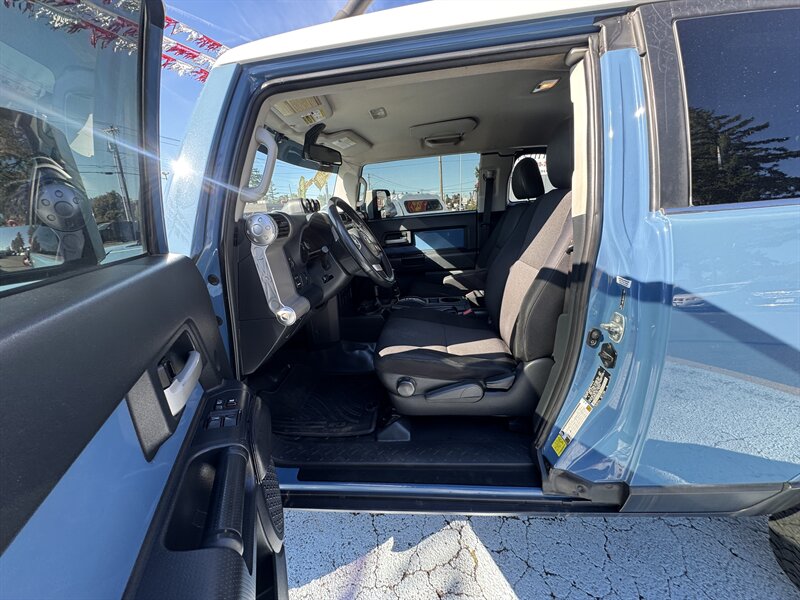 2011 Toyota FJ Cruiser SPORT 4WD Rear Differential Lock Actuator  GREAT SERVICE CLEAN TITLE RUST FREE - Photo 9 - Portland, OR 97267