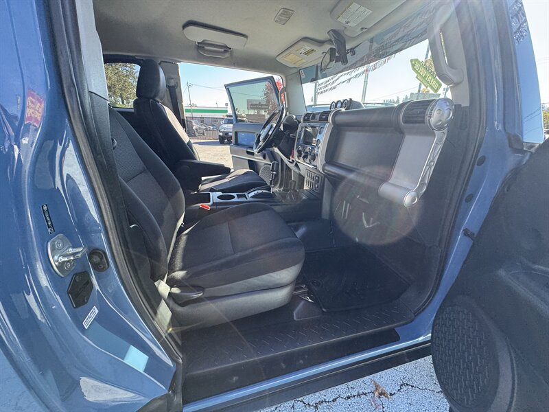 2011 Toyota FJ Cruiser SPORT 4WD Rear Differential Lock Actuator  GREAT SERVICE CLEAN TITLE RUST FREE - Photo 13 - Portland, OR 97267