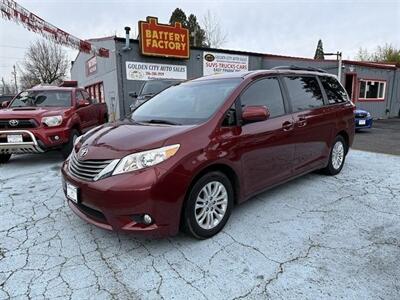 2014 Toyota Sienna XLE 8-Passenger 106K MILES EASY FINANCING  RUST FREE CLEAN TITLE Van