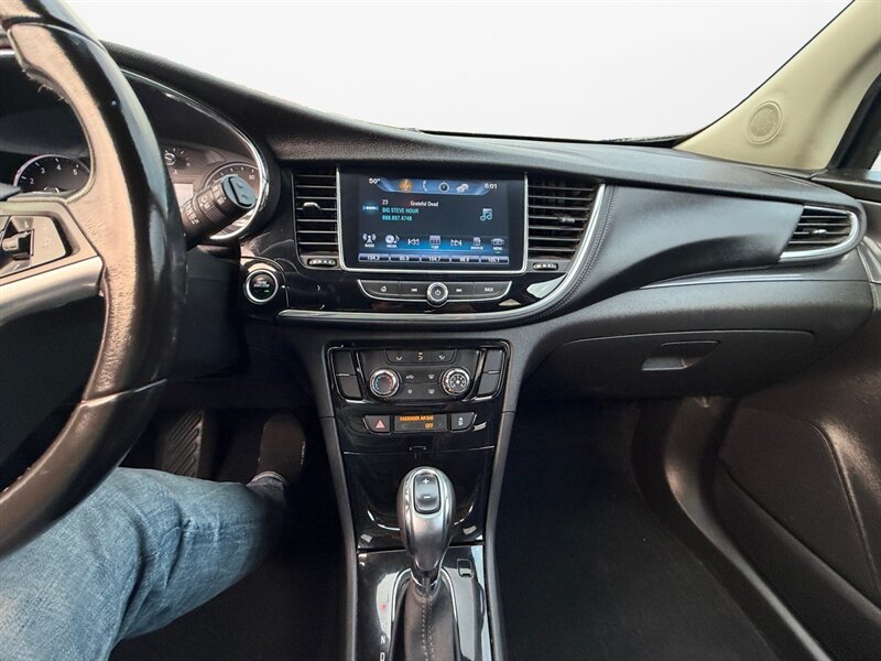 2019 Buick Encore Preferred   - Photo 11 - Cleveland, OH 44111