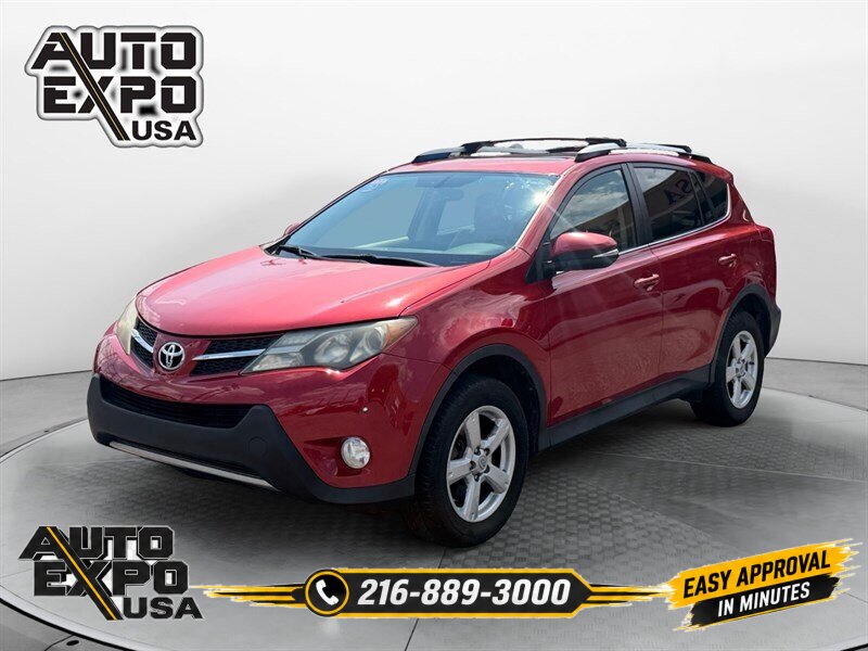 2013 Toyota RAV4 XLE  