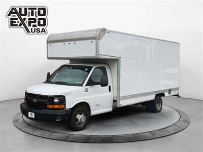 2014 Chevrolet Express 4500 box truck Van