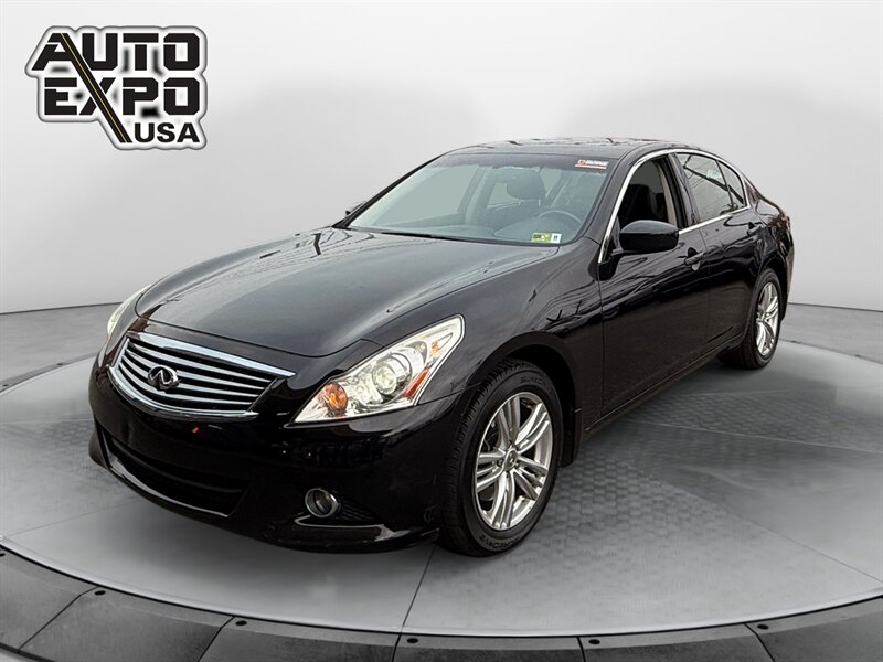 2013 INFINITI G37 X