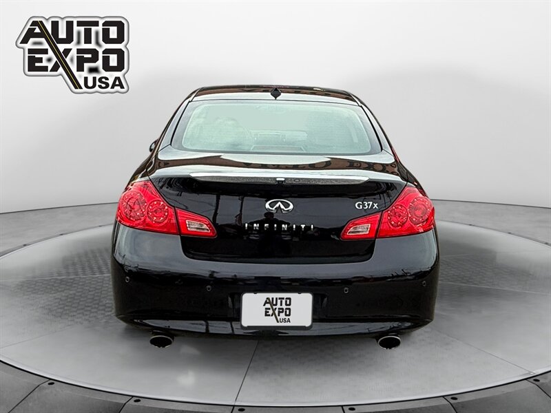 2013 INFINITI G37 X   - Photo 4 - Cleveland, OH 44111