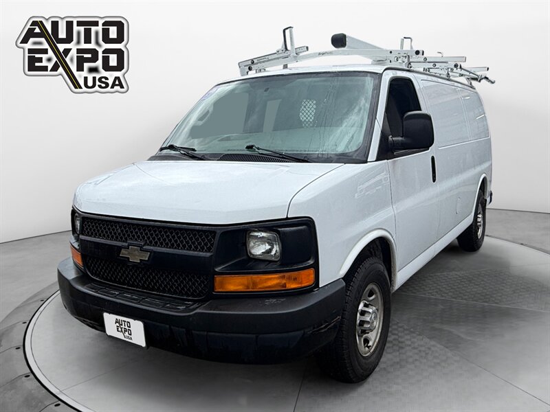 2017 Chevrolet Express 2500  