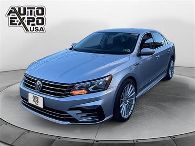 2017 Volkswagen Passat 1.8T R-Line Sedan