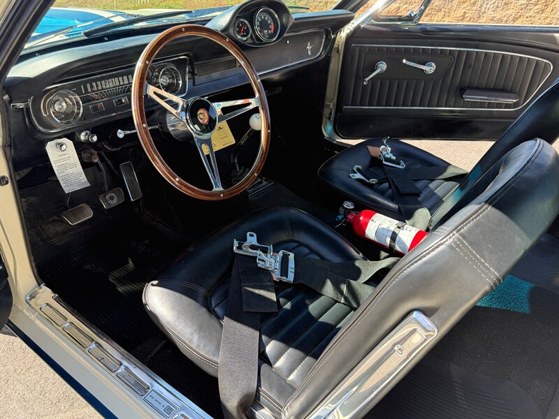 1965 Ford Mustang GT 350  