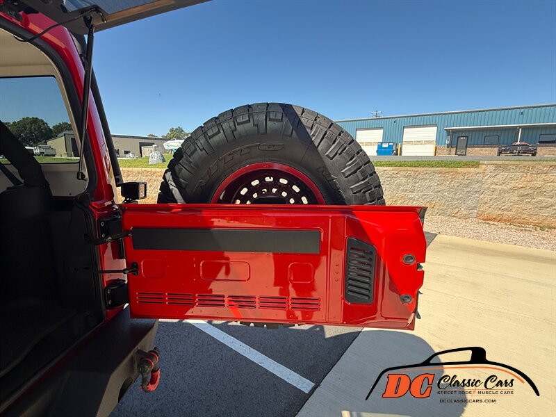 2015 Jeep Wrangler Unlimited Rubicon   - Photo 50 - Mooresville, NC 28115