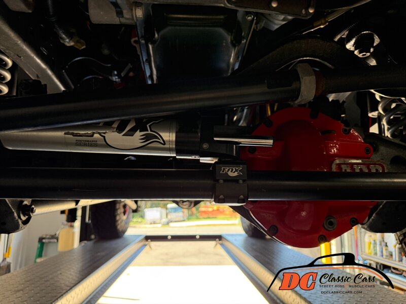 2015 Jeep Wrangler Unlimited Rubicon   - Photo 73 - Mooresville, NC 28115