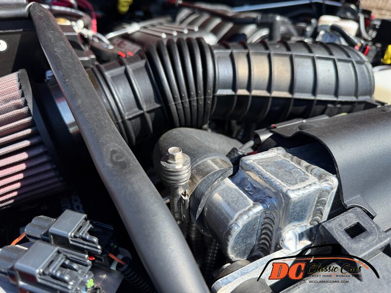 2015 Jeep Wrangler Unlimited Rubicon   - Photo 65 - Mooresville, NC 28115