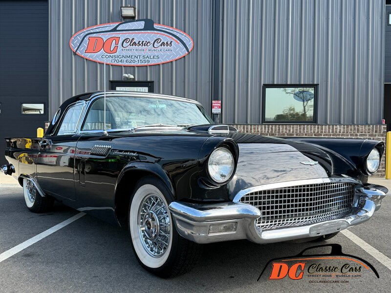 1957 Ford Thunderbird Baby -Bird Series   - Photo 1 - Mooresville, NC 28115