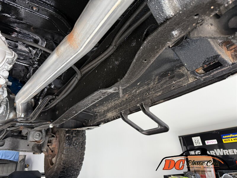 1985 Ford Bronco XLT - Photo 44 - Mooresville, NC 28115