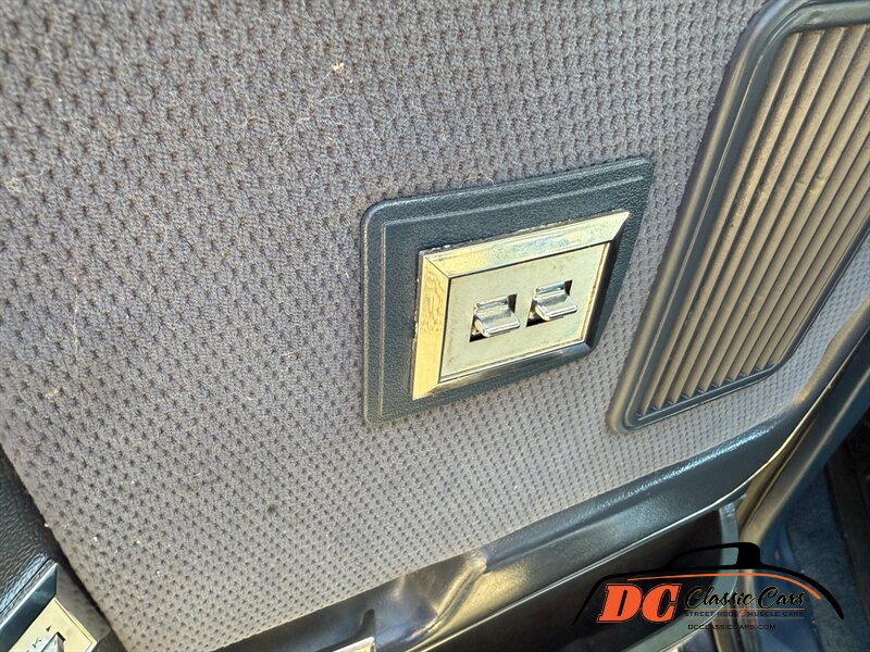 1985 Ford Bronco XLT - Photo 32 - Mooresville, NC 28115