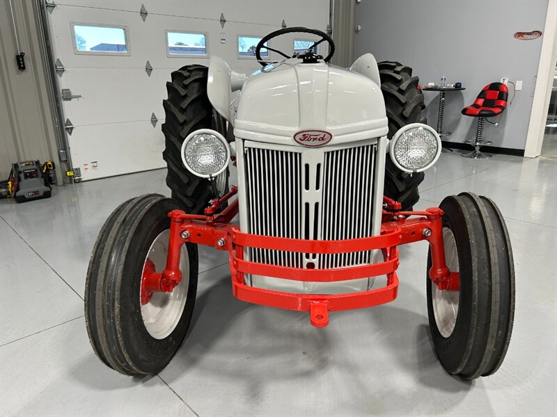 1952 Ford 8N  