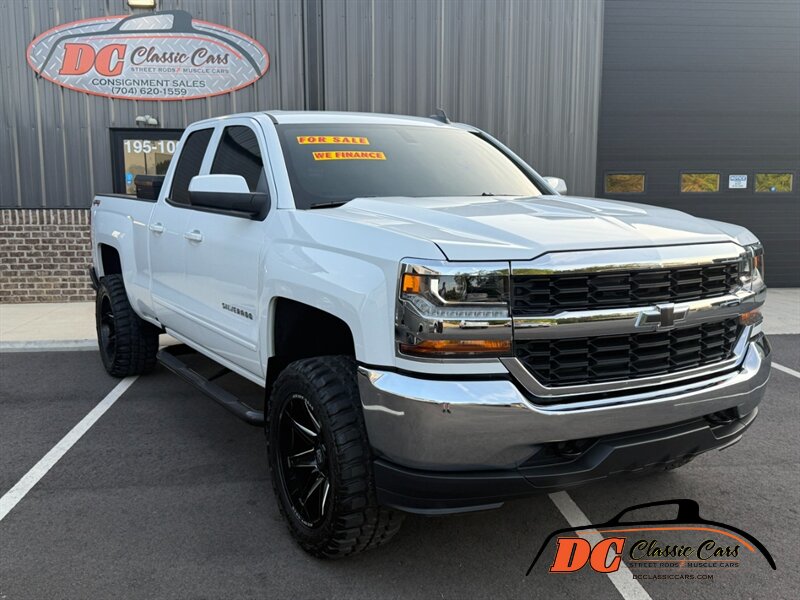 2019 Chevrolet Silverado 1500 LD LT - Photo 1 - Mooresville, NC 28115