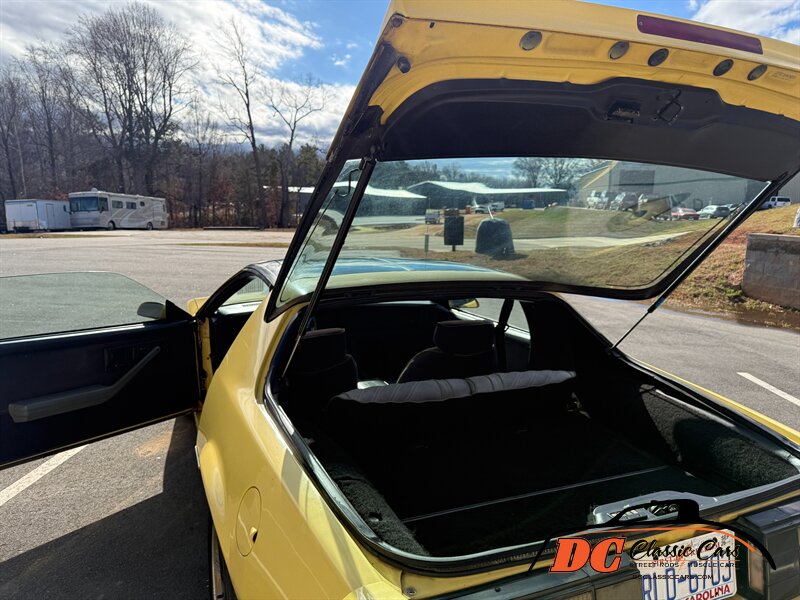 1987 Chevrolet Camaro Z28 - Photo 17 - Mooresville, NC 28115