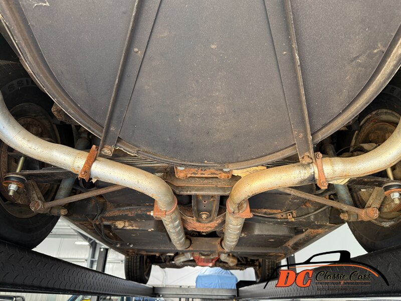 1963 Chevrolet Corvette Convertible - Photo 37 - Mooresville, NC 28115