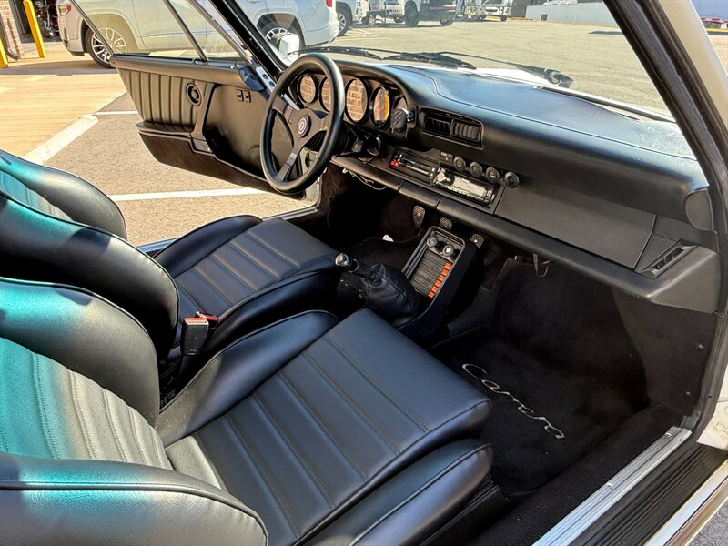 1984 Porsche 911 Carrera  