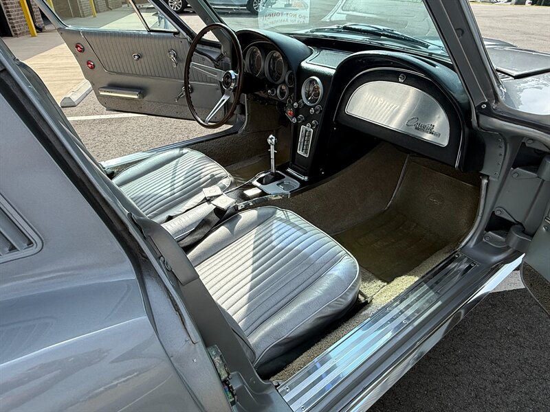 1964 Chevrolet Corvette 837  