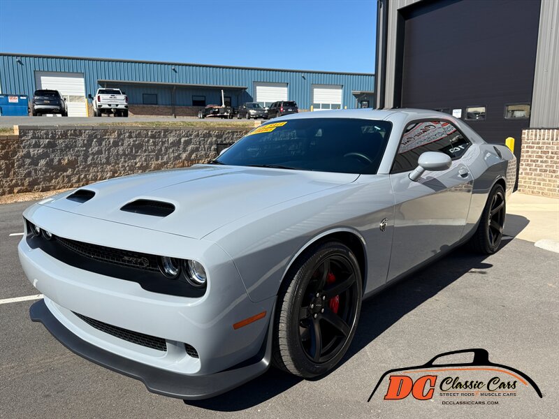 2022 Dodge Challenger SRT Hellcat Redeye - Photo 5 - Mooresville, NC 28115