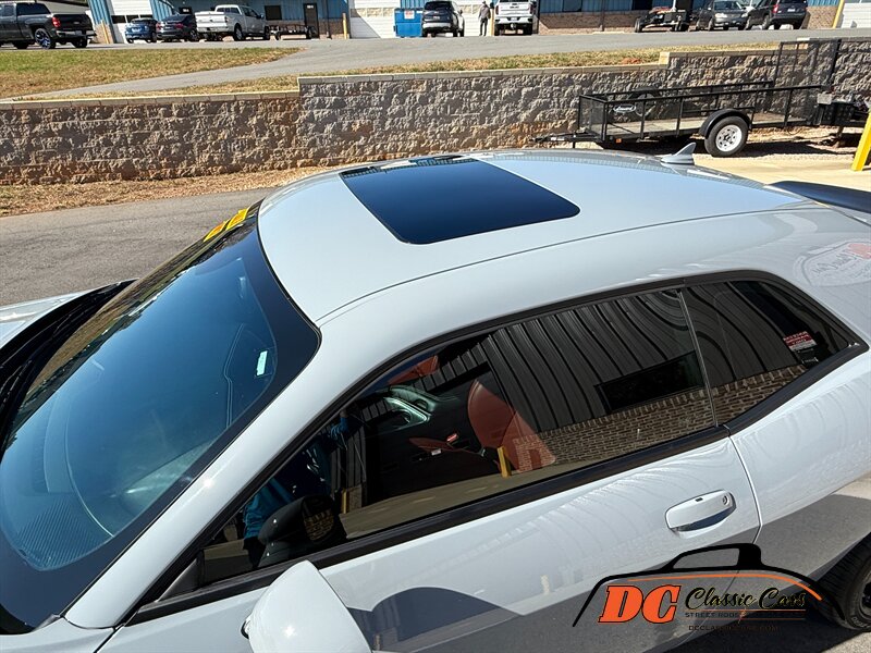 2022 Dodge Challenger SRT Hellcat Redeye - Photo 10 - Mooresville, NC 28115