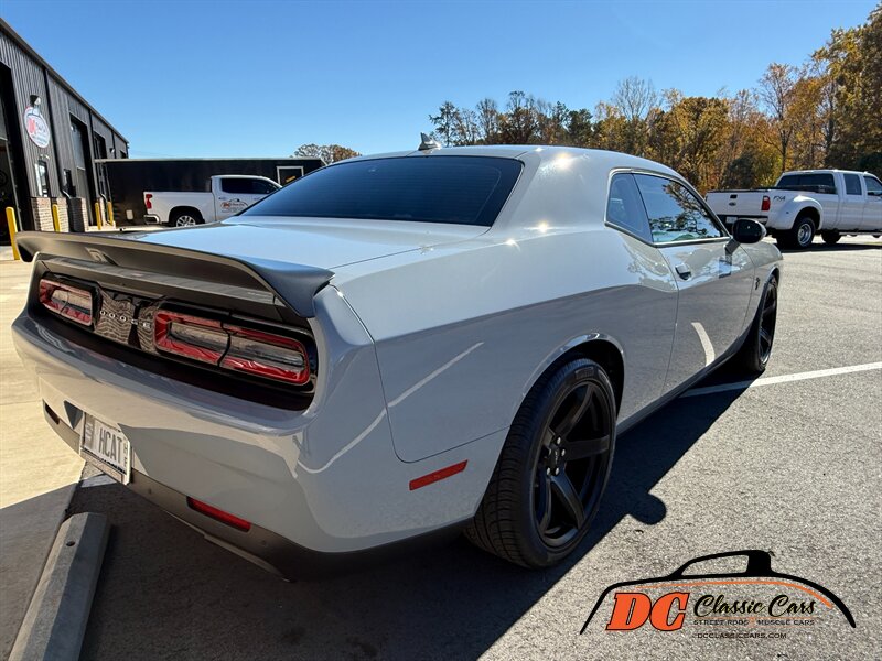 2022 Dodge Challenger SRT Hellcat Redeye - Photo 13 - Mooresville, NC 28115