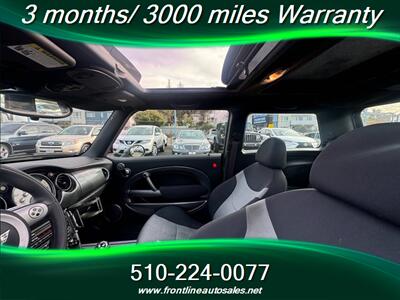 2006 MINI Cooper Base 2dr Hatchback   - Photo 9 - Hayward, CA 94544