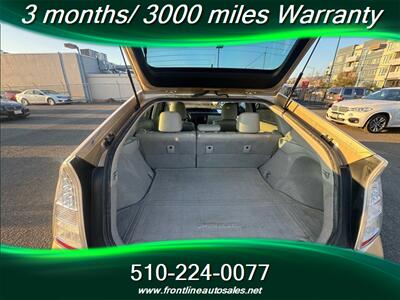 2010 Toyota Prius III 4dr Hatchback   - Photo 9 - Hayward, CA 94544