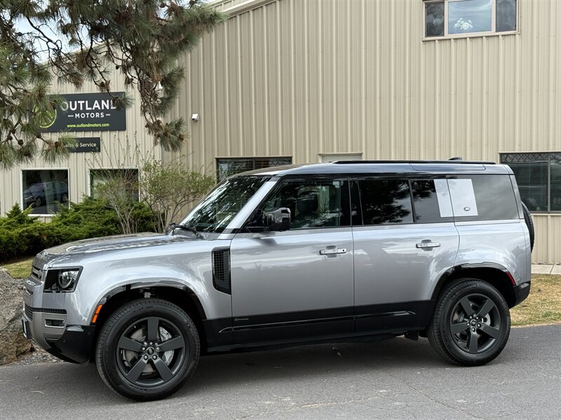 2021 Land Rover Defender 110 X-Dynamic HSE  