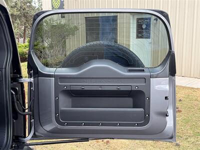 2021 Land Rover Defender 110 X-Dynamic HSE - Photo 14 - Bend, OR 97702