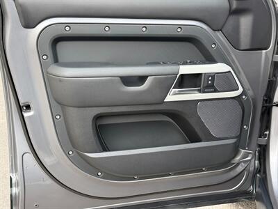 2021 Land Rover Defender 110 X-Dynamic HSE - Photo 10 - Bend, OR 97702