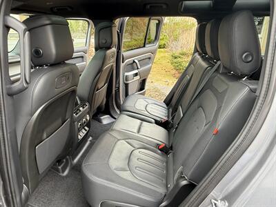 2021 Land Rover Defender 110 X-Dynamic HSE - Photo 28 - Bend, OR 97702
