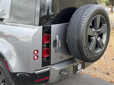 2021 Land Rover Defender 110 X-Dynamic HSE - Photo 8 - Bend, OR 97702