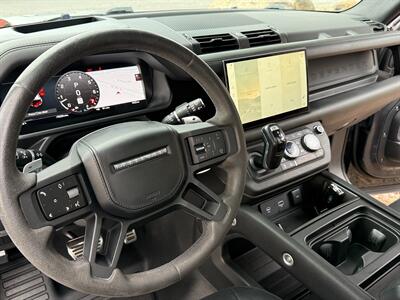 2023 Land Rover Defender 110 Carpathian Edition   - Photo 20 - Bend, OR 97702