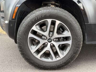 2023 Land Rover Defender 110 Carpathian Edition   - Photo 37 - Bend, OR 97702