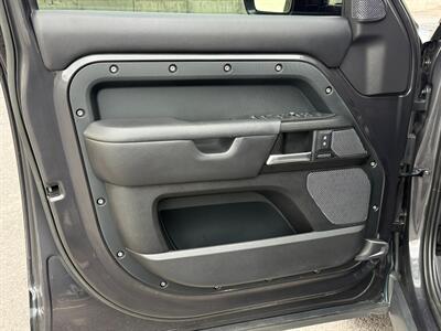 2023 Land Rover Defender 110 Carpathian Edition   - Photo 10 - Bend, OR 97702